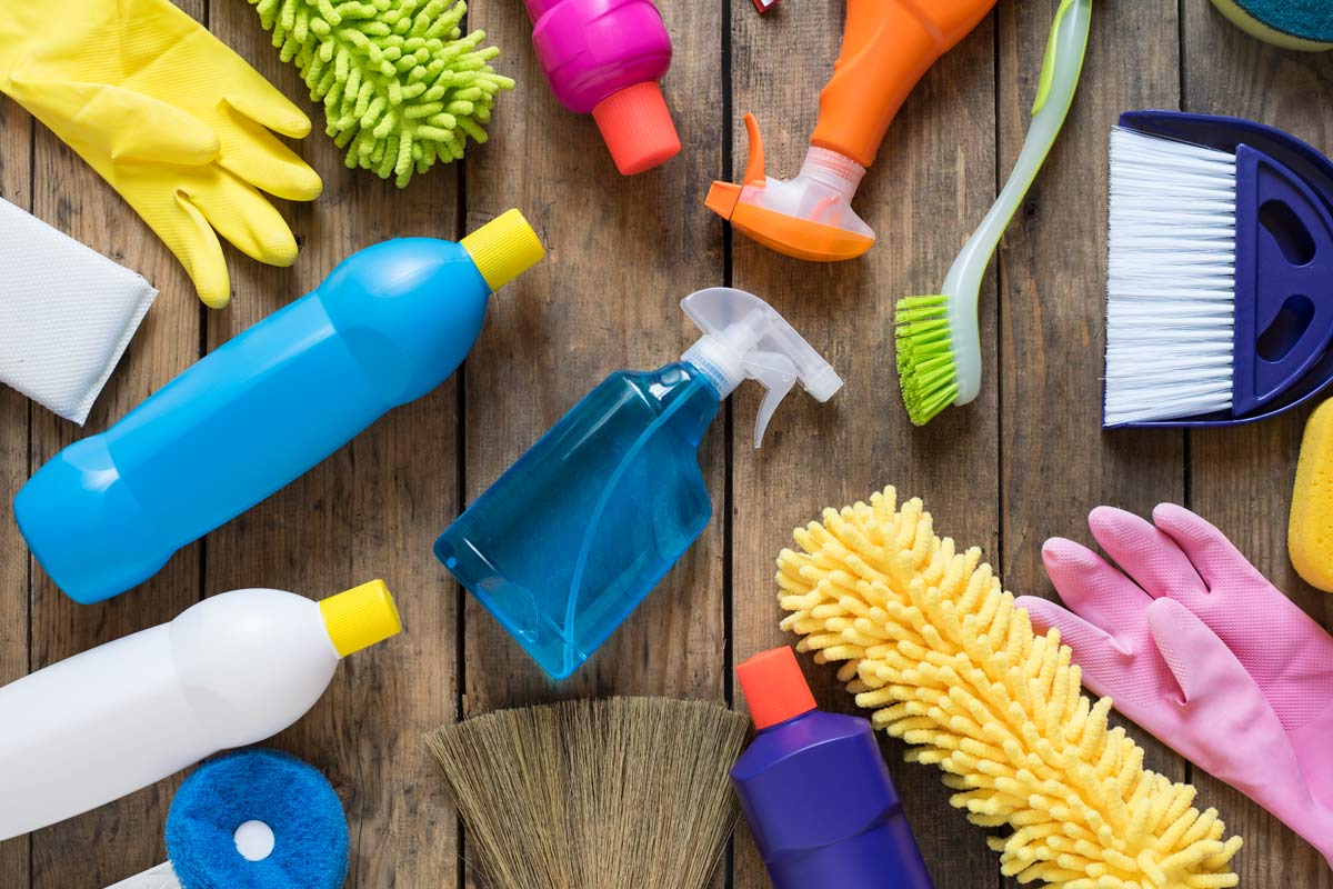 The Health Hazards Of Common Household Cleaners